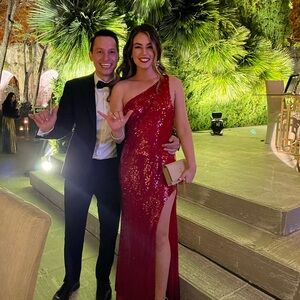 Mac Duggal Red Bow Sequins Dress Size 4